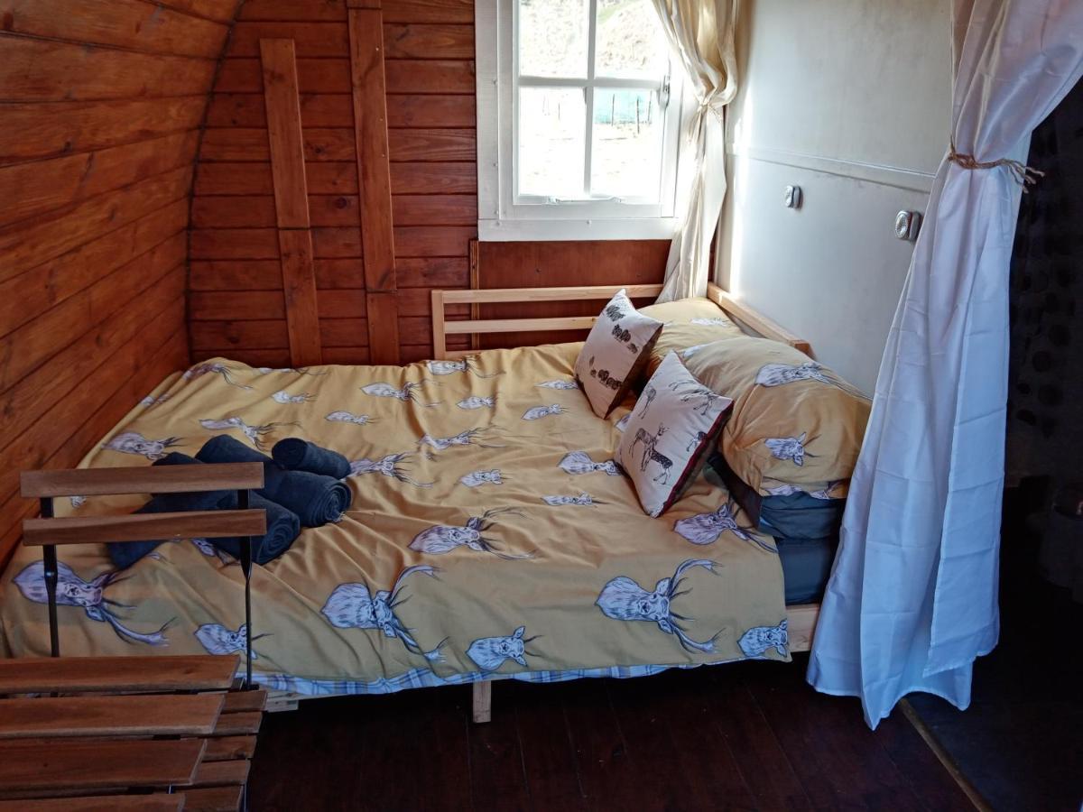 Wee Hoose Glamping 3 호텔 Kinbrace 외부 사진